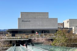 枚方市総合文化芸術センター本館